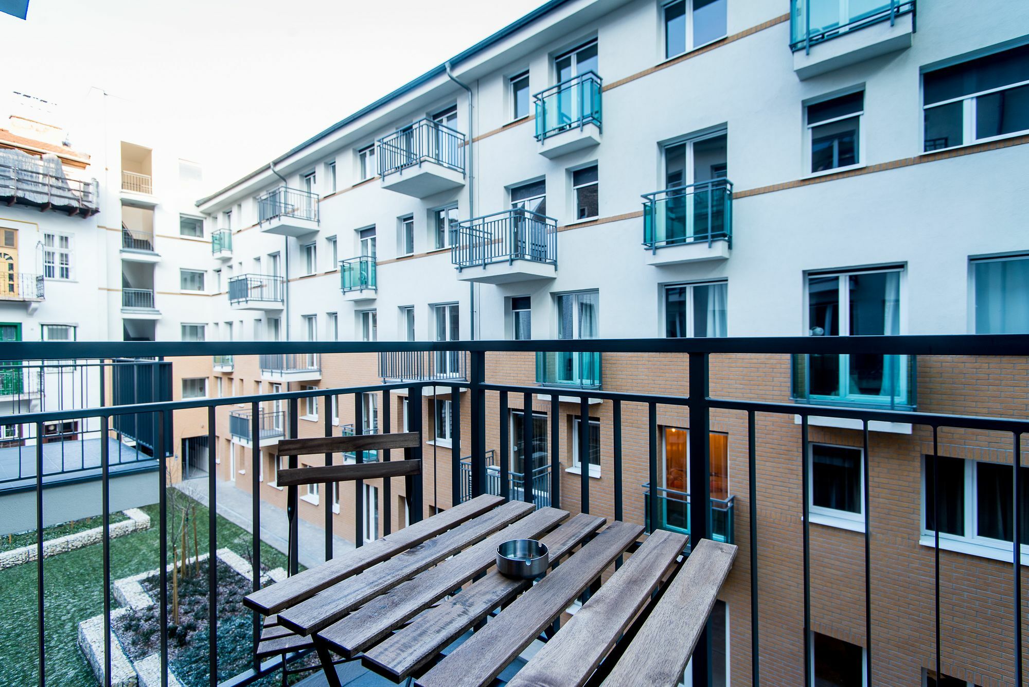 Swu Broadway Villa Budapest Exterior photo